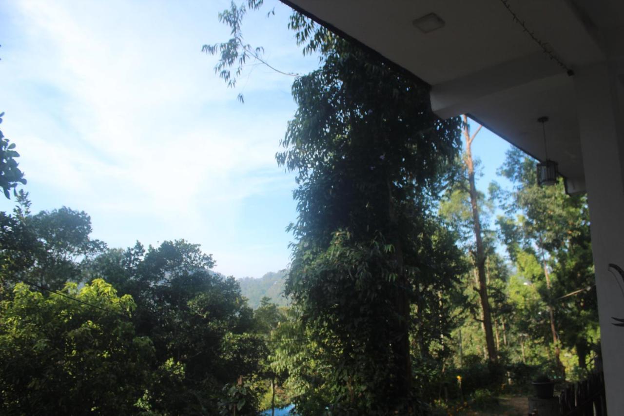 Lazy Bear Lodge Ella Esterno foto
